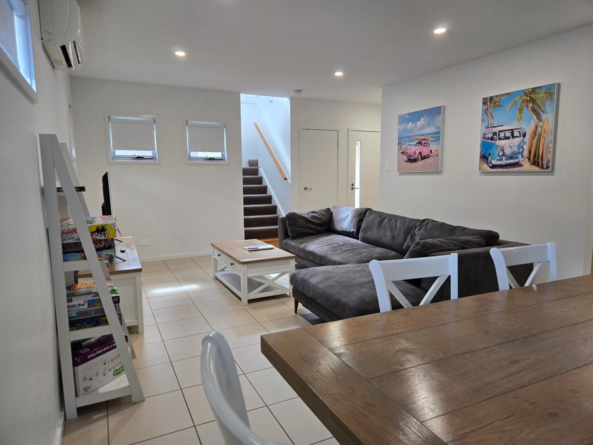 Villa Quarterdecks Retreat Urangan Esterno foto