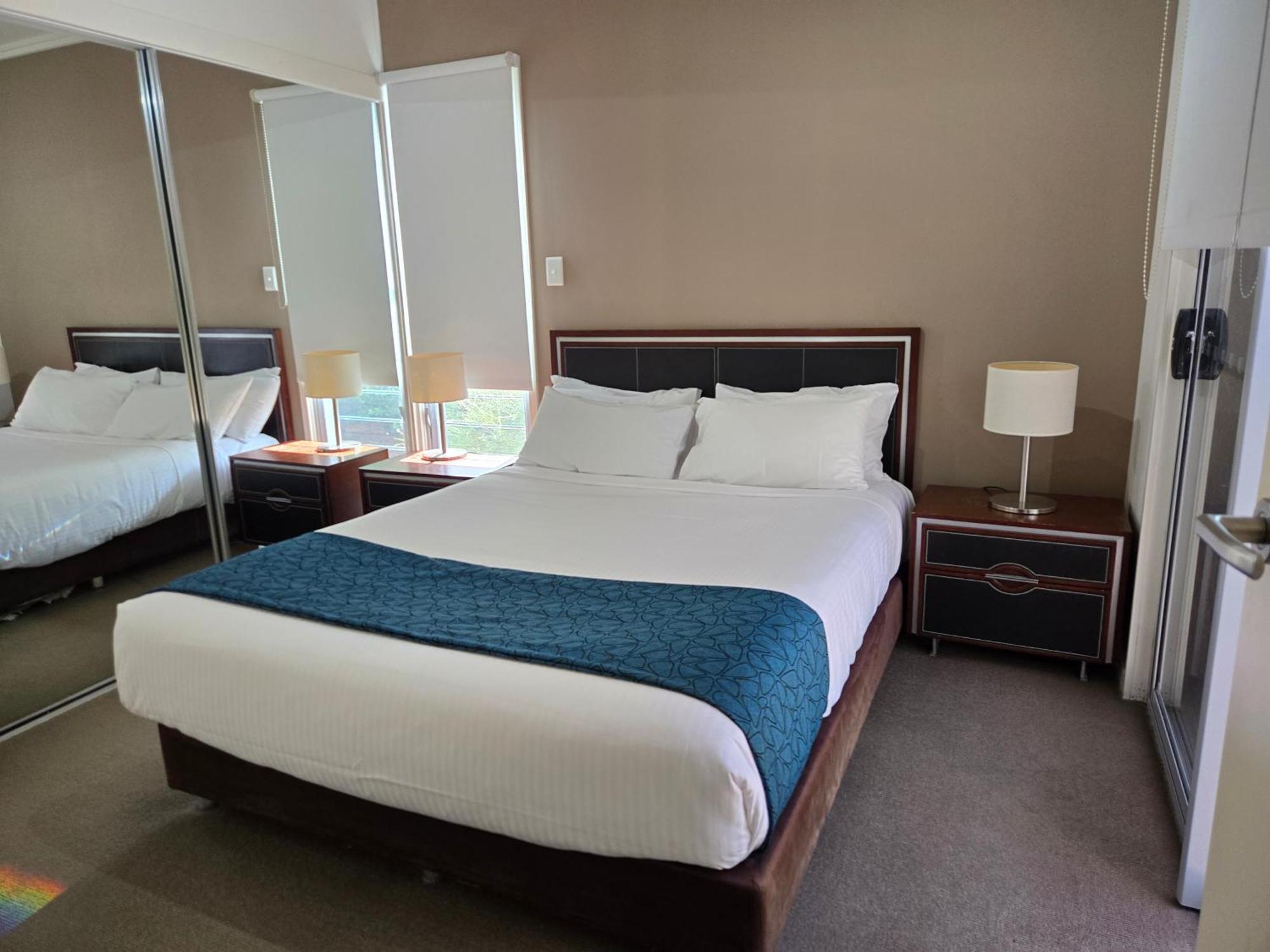 Villa Quarterdecks Retreat Urangan Esterno foto